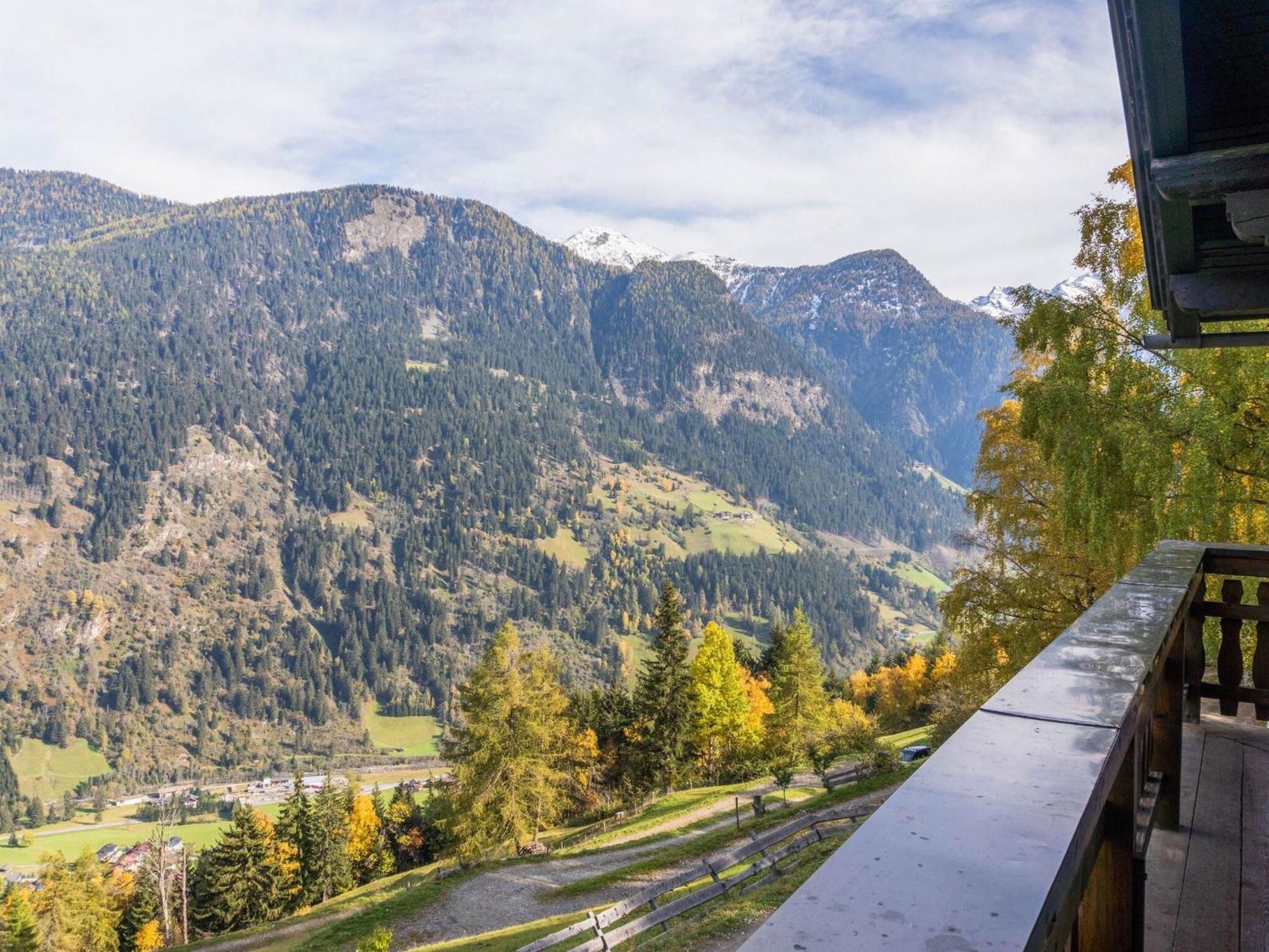 Chalet In Moertschach In Carinthia With Garden Exterior foto